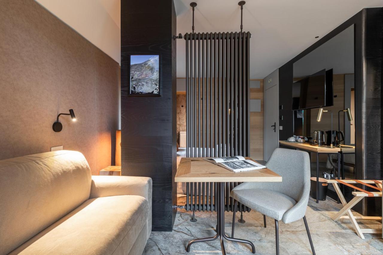 Locanda Milia Ragalna Bagian luar foto